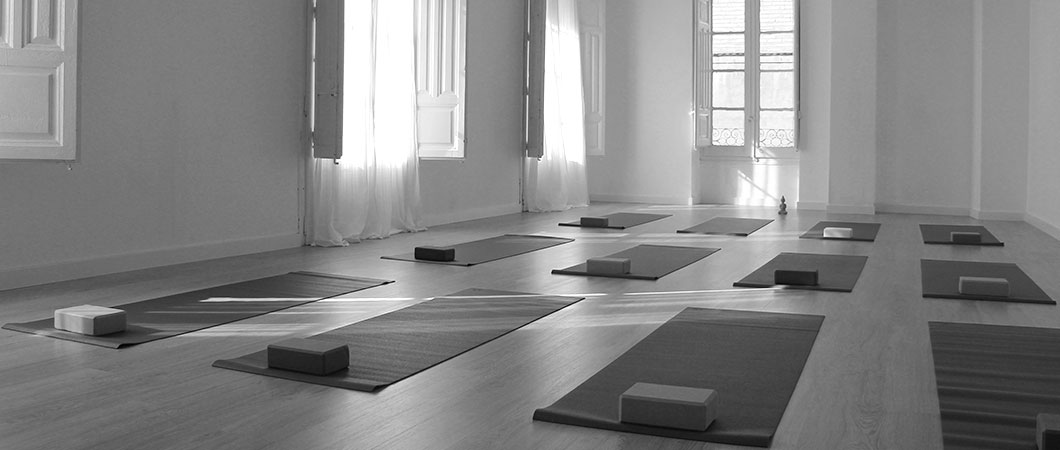 espacio para alquiler en zaragoza yoga y pilates